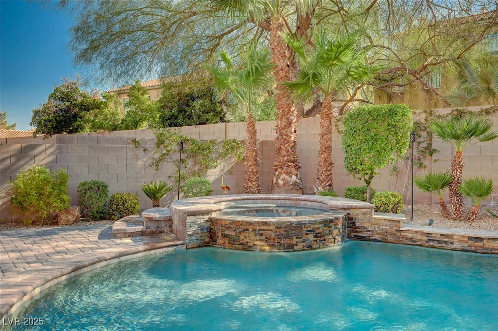 7195 Morningside Ranch, Las Vegas, NV 89113