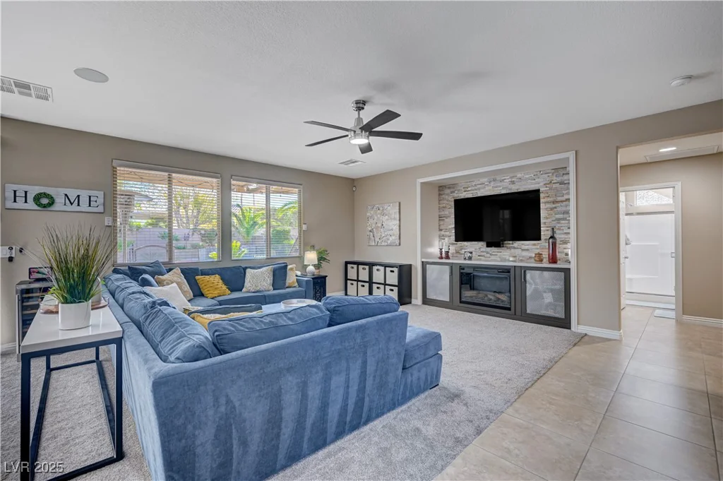 7195 Morningside Ranch, Las Vegas, NV 89113