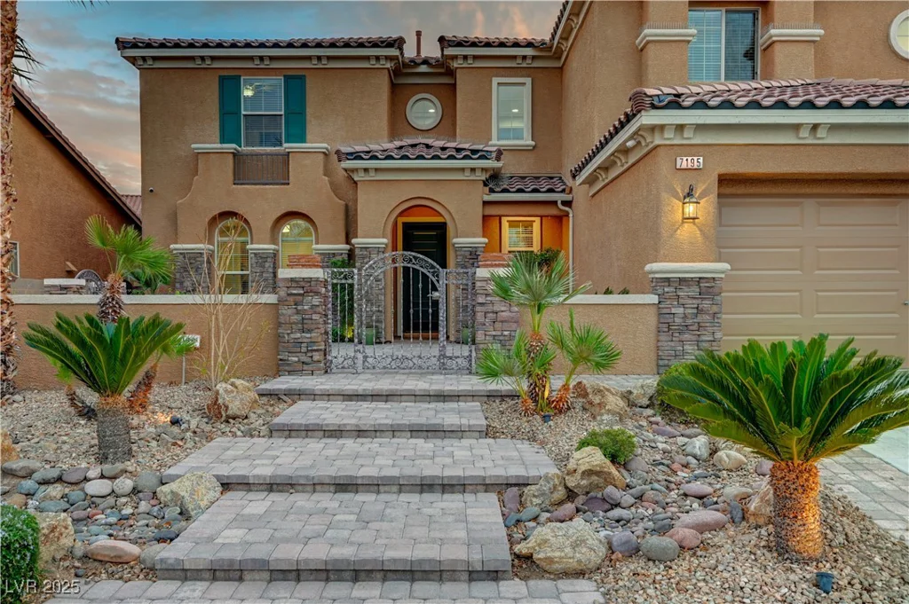 7195 Morningside Ranch, Las Vegas, NV 89113