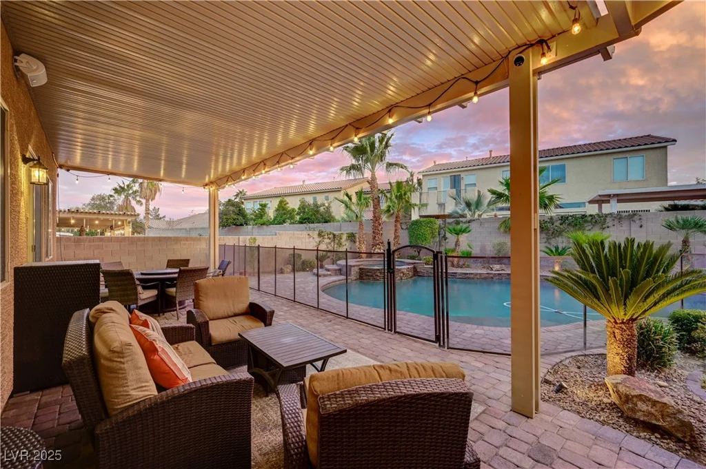 7195 Morningside Ranch, Las Vegas, NV 89113