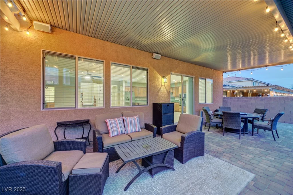 7195 Morningside Ranch, Las Vegas, NV 89113
