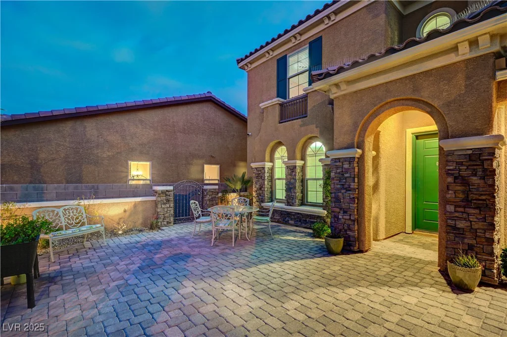 7195 Morningside Ranch, Las Vegas, NV 89113