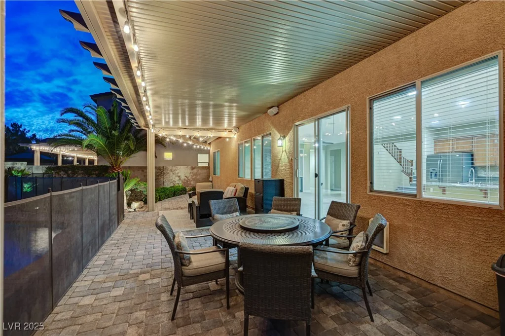 7195 Morningside Ranch, Las Vegas, NV 89113