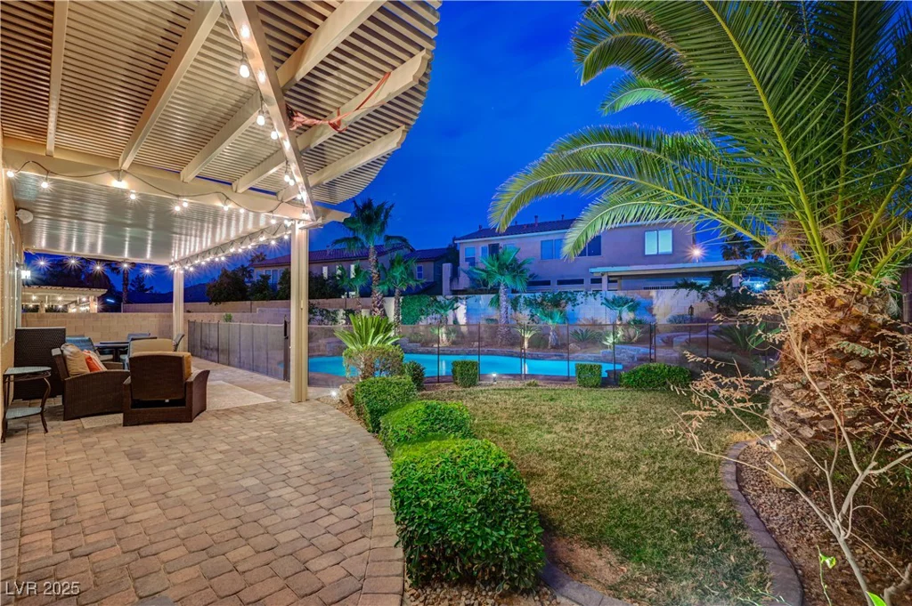 7195 Morningside Ranch, Las Vegas, NV 89113