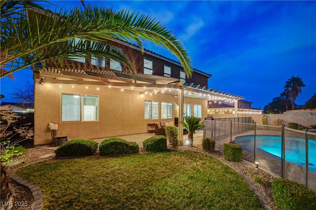 7195 Morningside Ranch, Las Vegas, NV 89113