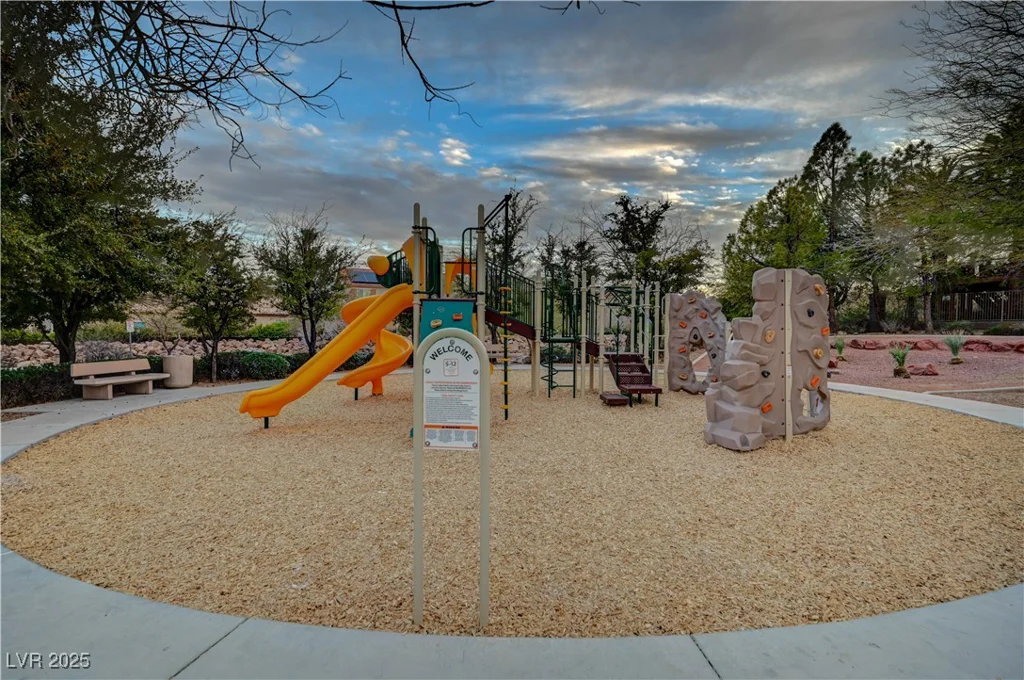 7195 Morningside Ranch, Las Vegas, NV 89113