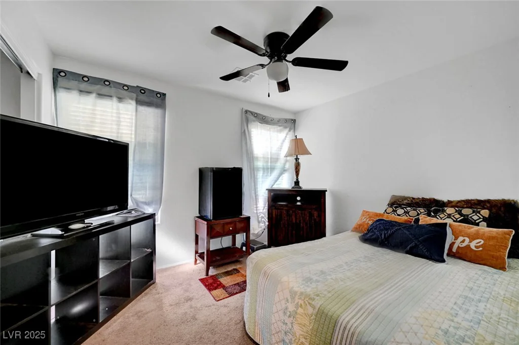 5465 Buckeye Lake, Las Vegas, NV 89122