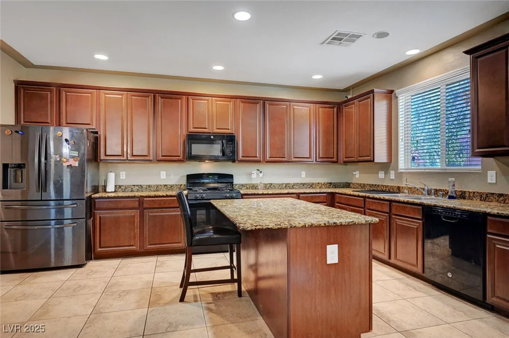 5465 Buckeye Lake, Las Vegas, NV 89122