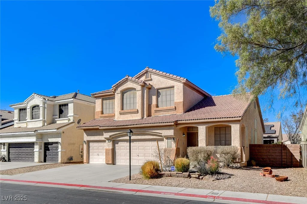 7549 Splashing Rock, Las Vegas, NV 89131