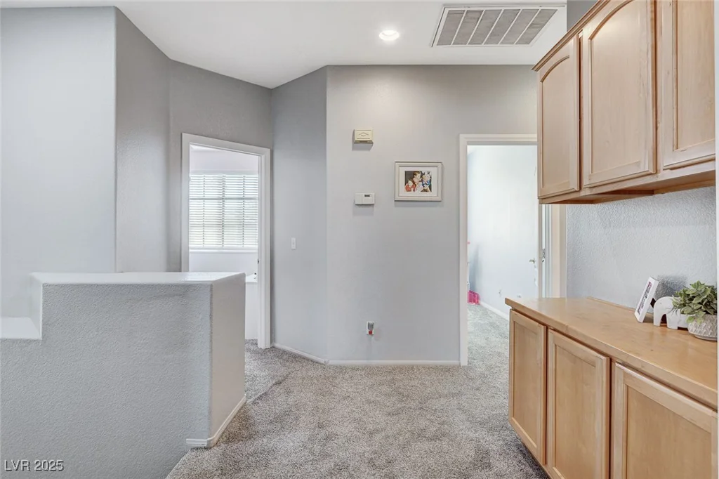 7549 Splashing Rock, Las Vegas, NV 89131