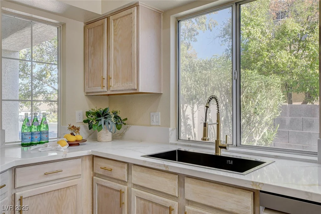 9309 Deer Lodge, Las Vegas, NV 89129