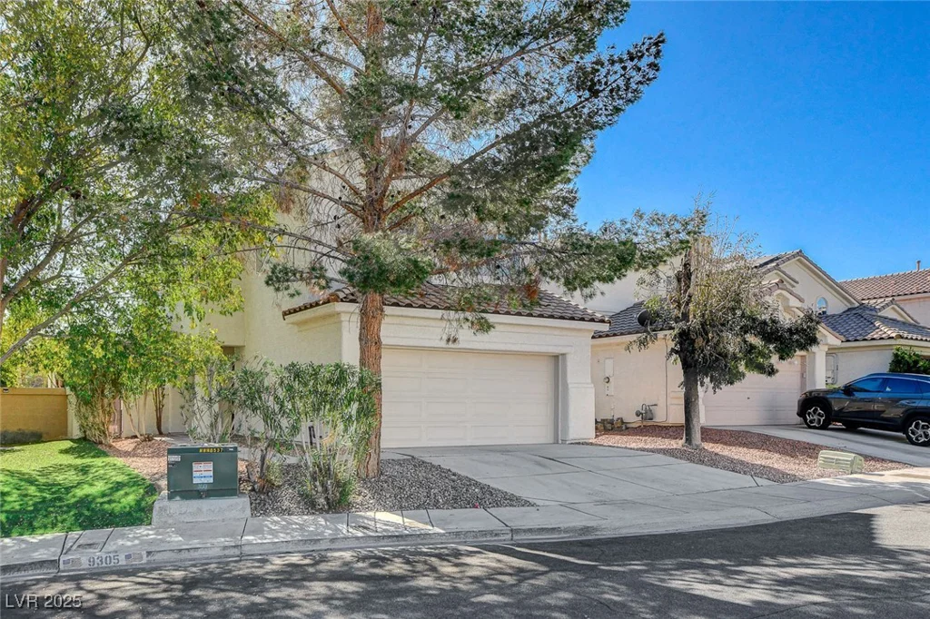9309 Deer Lodge, Las Vegas, NV 89129