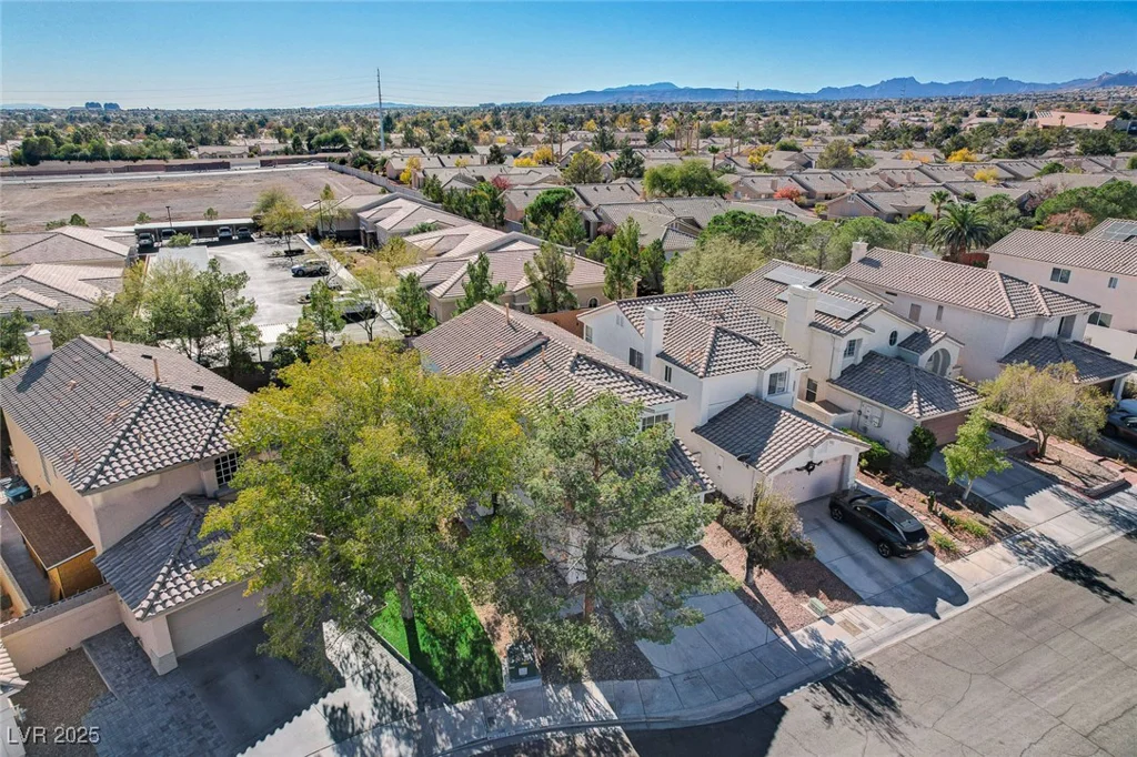 9309 Deer Lodge, Las Vegas, NV 89129