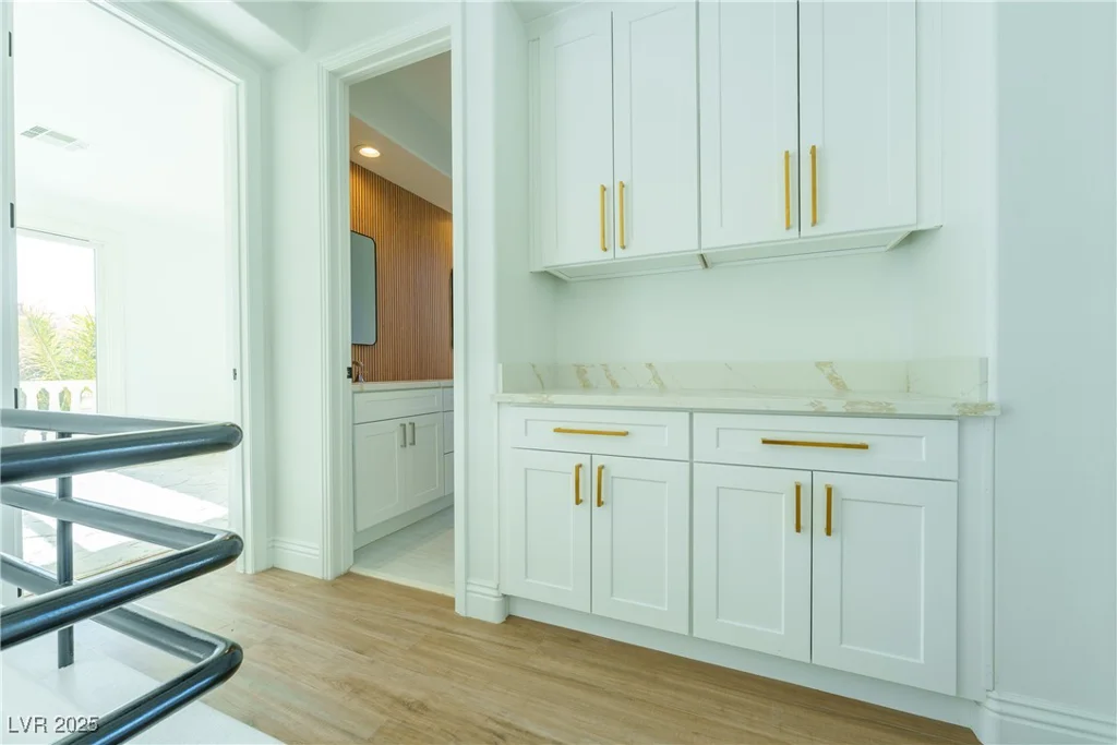 8208 Horseshoe Bend, Las Vegas, NV 89113
