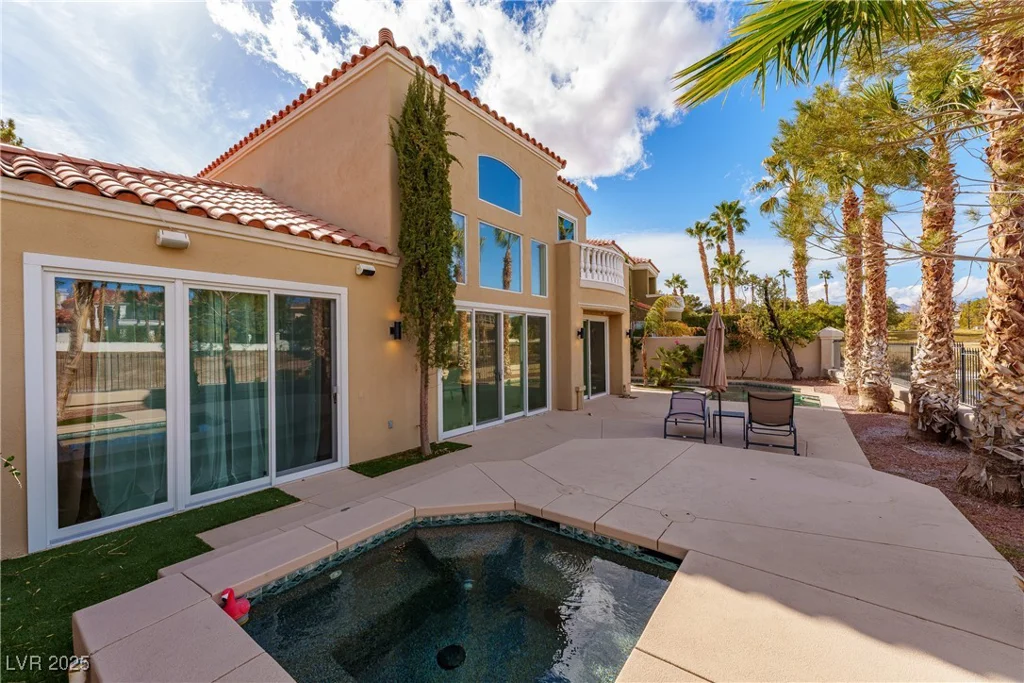 8208 Horseshoe Bend, Las Vegas, NV 89113