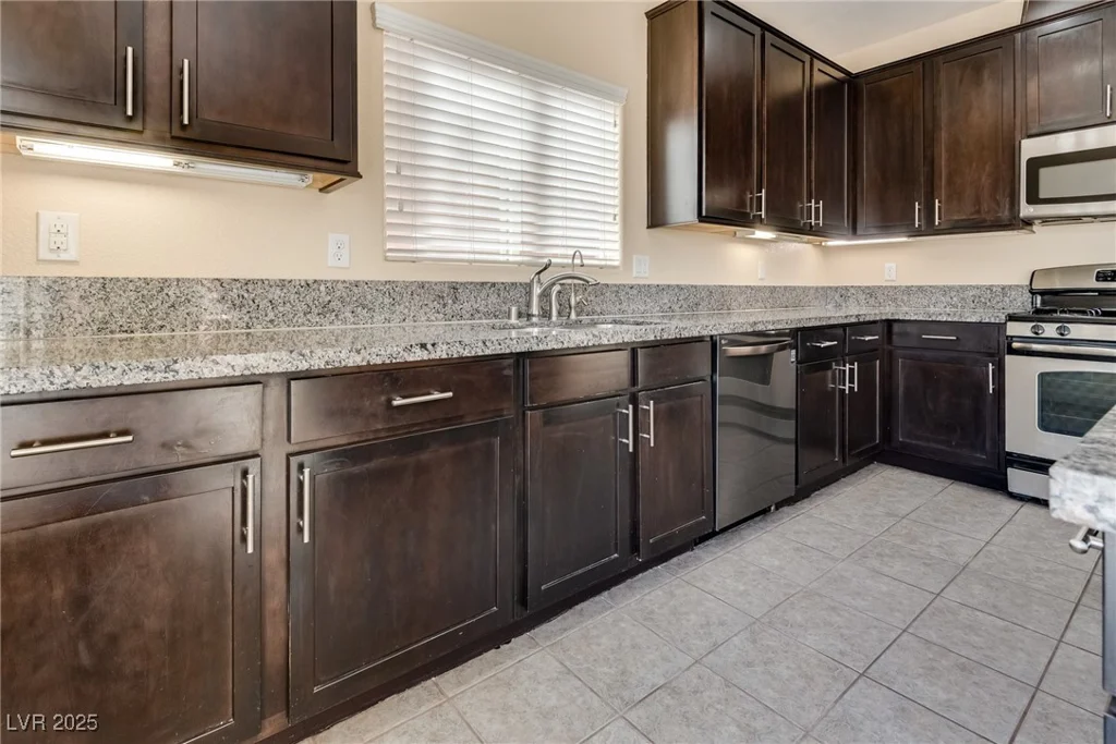 7203 Pepperbox, Las Vegas, NV 89179