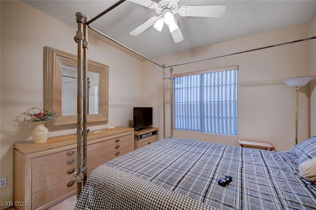 533 Tuscany View, Las Vegas, NV 89145