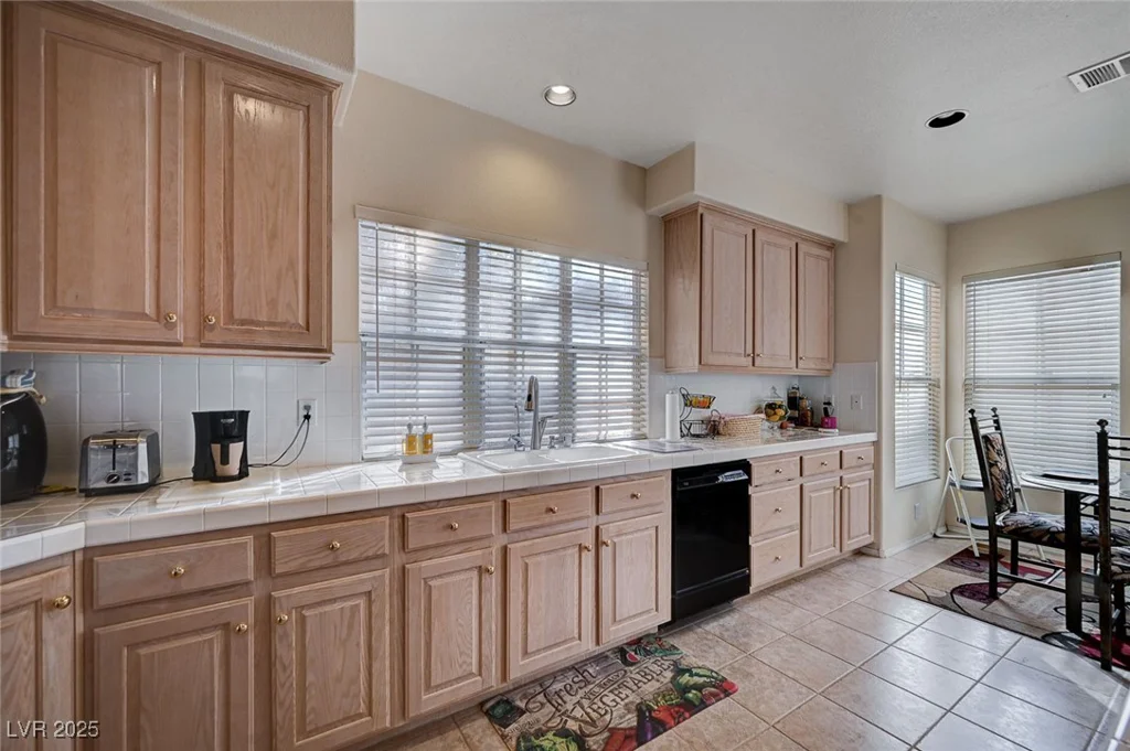 533 Tuscany View, Las Vegas, NV 89145