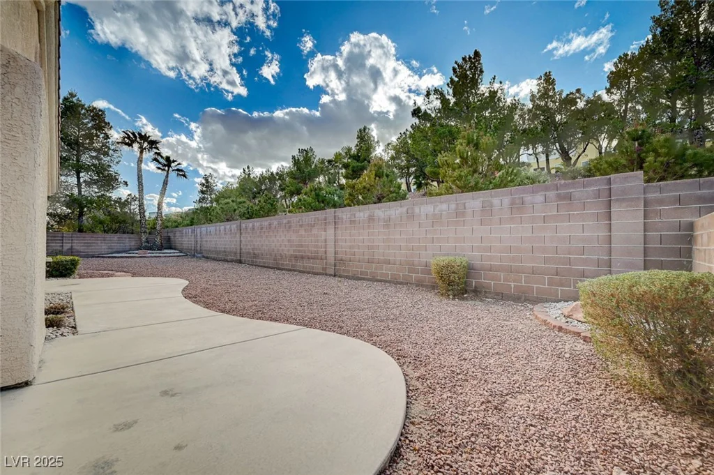 533 Tuscany View, Las Vegas, NV 89145