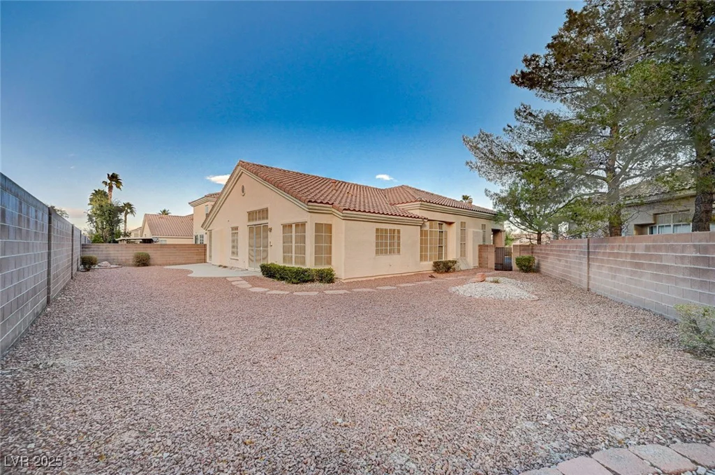 533 Tuscany View, Las Vegas, NV 89145