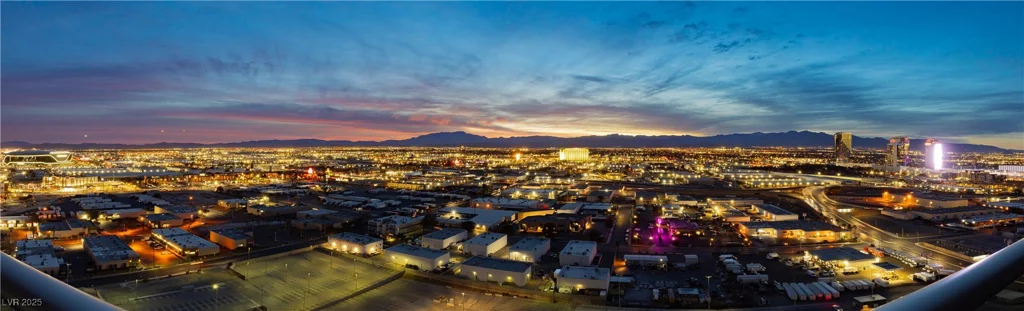 4575 Dean Martin, Las Vegas, NV 89103