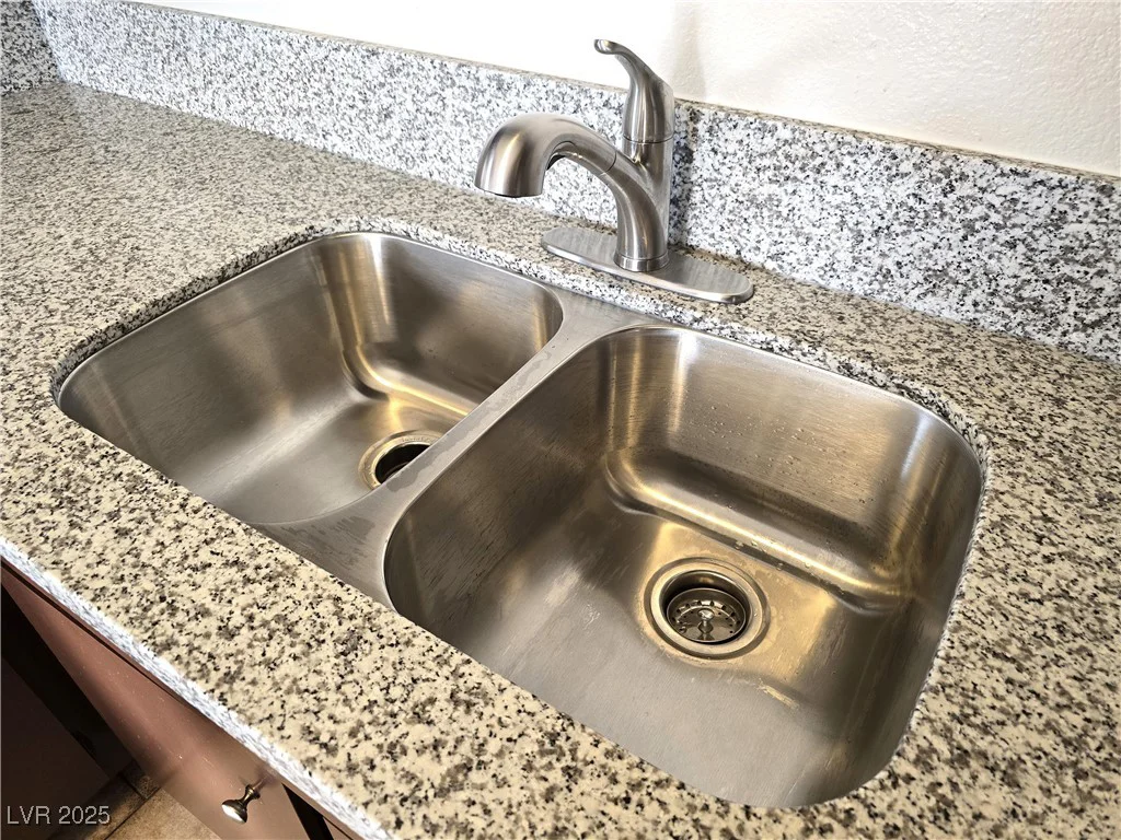 4260 Vornsand, Las Vegas, NV 89115