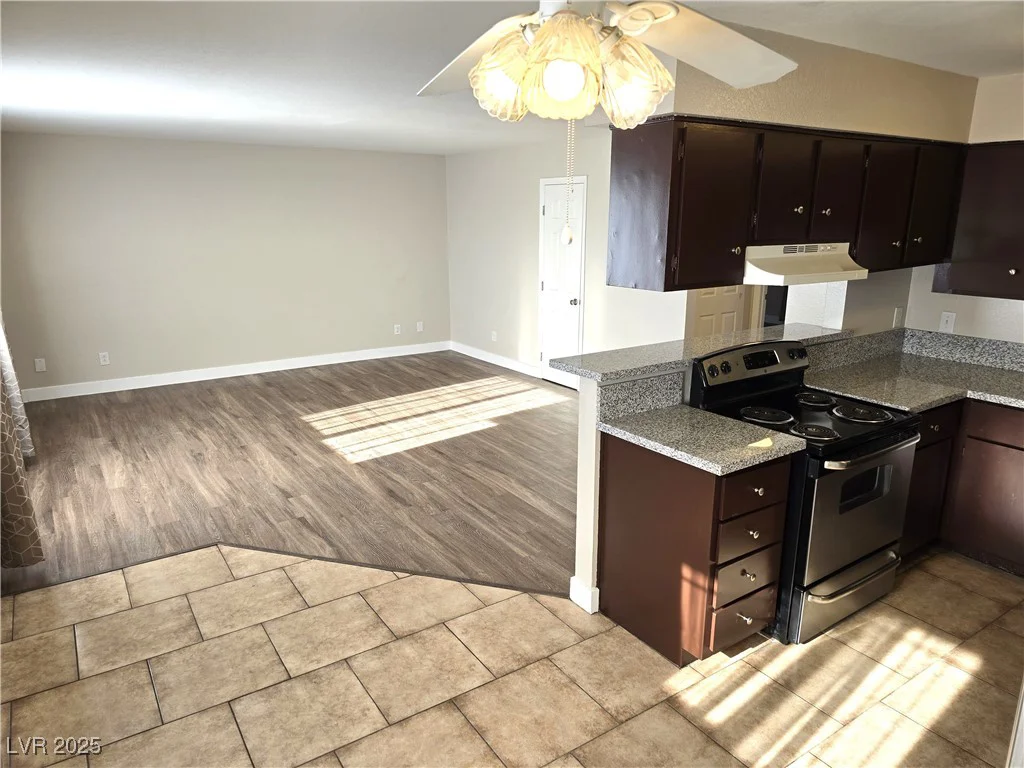 4260 Vornsand, Las Vegas, NV 89115