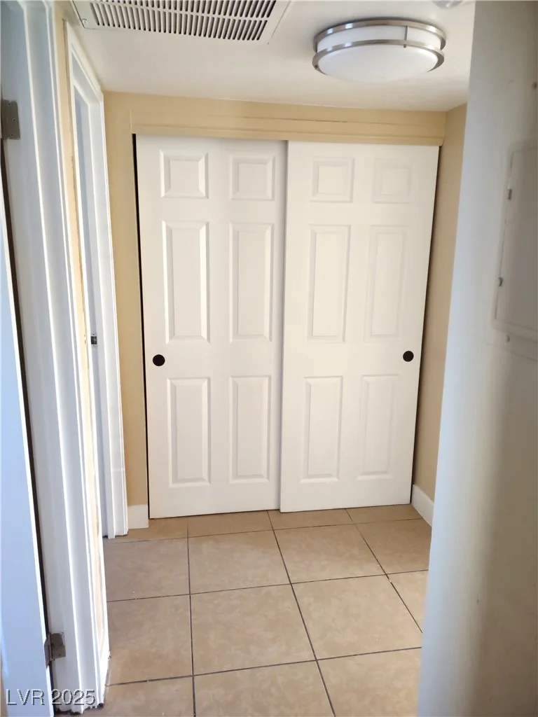 4260 Vornsand, Las Vegas, NV 89115