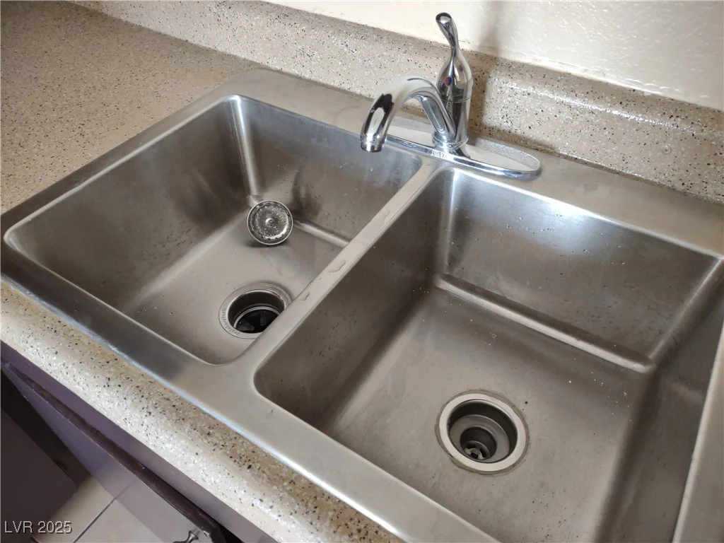 4260 Vornsand, Las Vegas, NV 89115