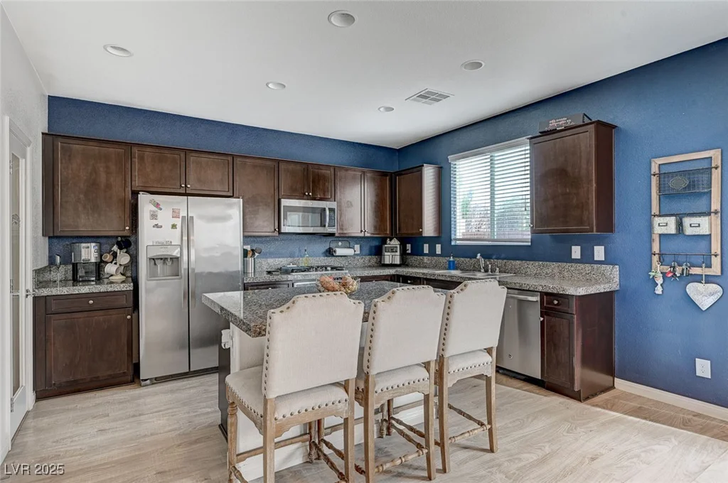 7856 Pyramid Peak, Las Vegas, NV 89166