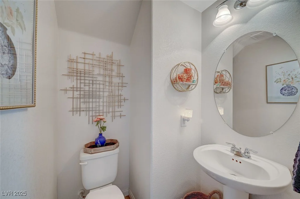 7856 Pyramid Peak, Las Vegas, NV 89166
