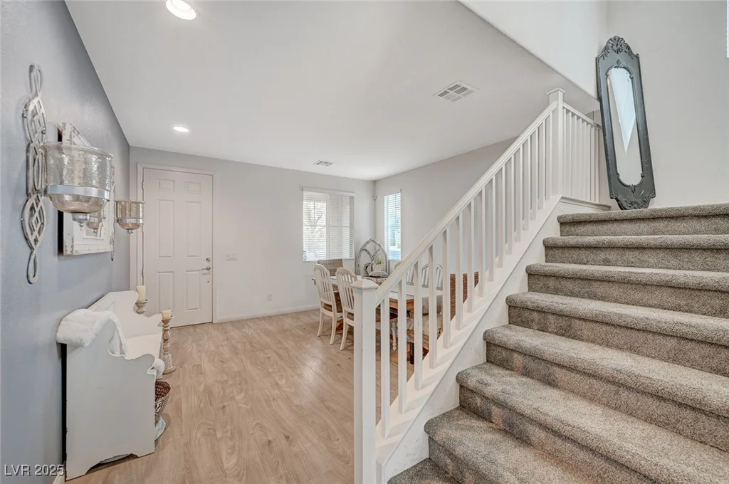 7856 Pyramid Peak, Las Vegas, NV 89166