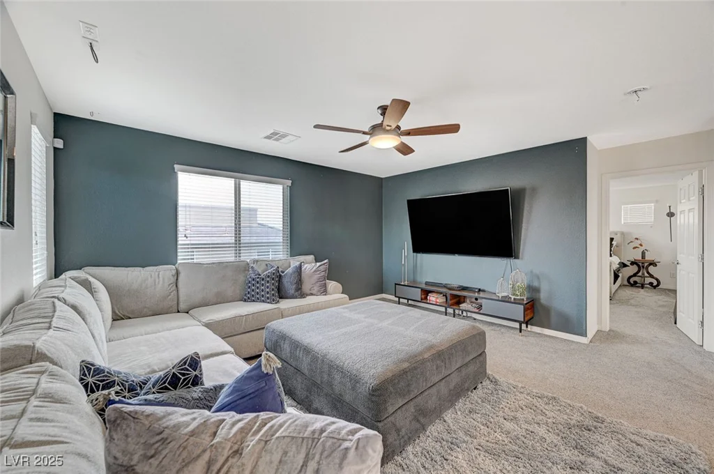 7856 Pyramid Peak, Las Vegas, NV 89166
