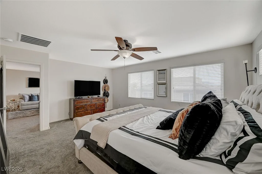7856 Pyramid Peak, Las Vegas, NV 89166