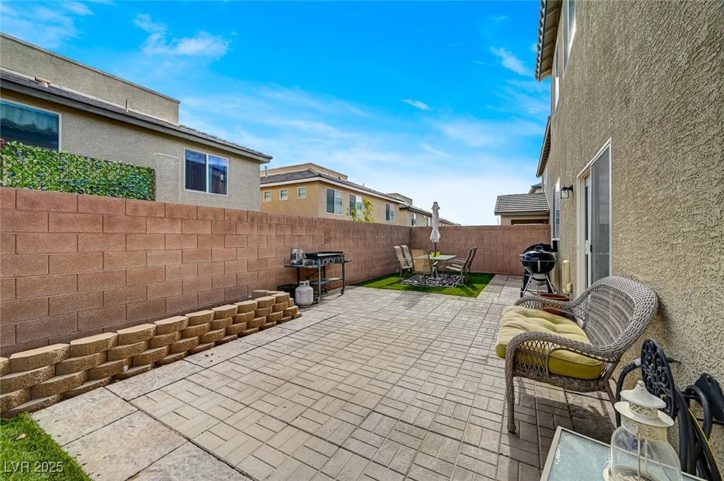 7856 Pyramid Peak, Las Vegas, NV 89166
