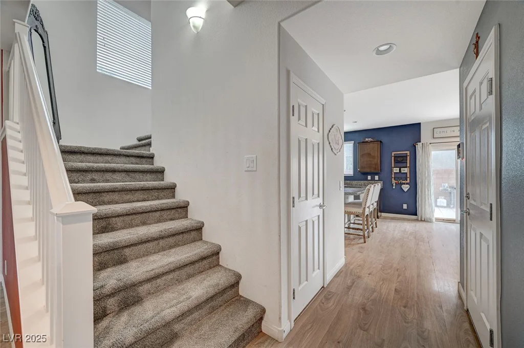 7856 Pyramid Peak, Las Vegas, NV 89166