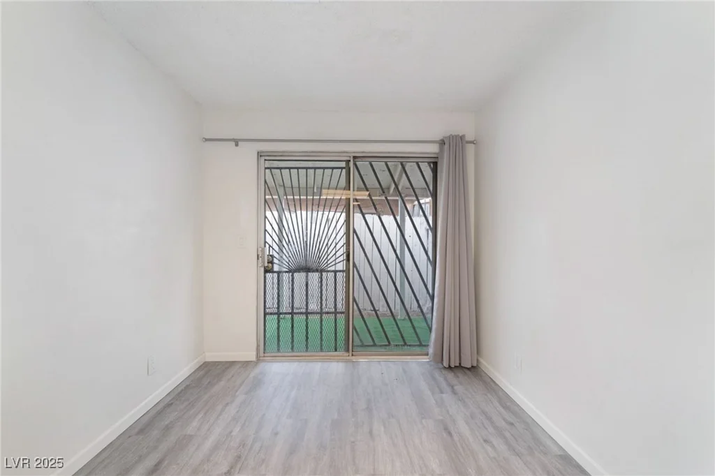 228 Bruce, Las Vegas, NV 89101