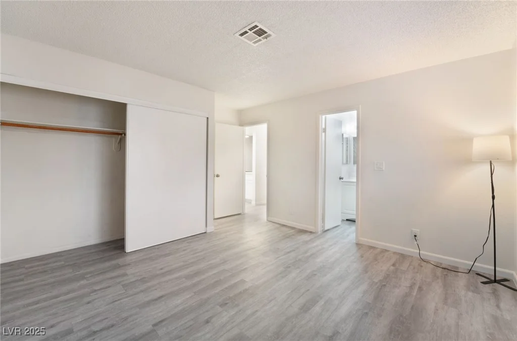 228 Bruce, Las Vegas, NV 89101