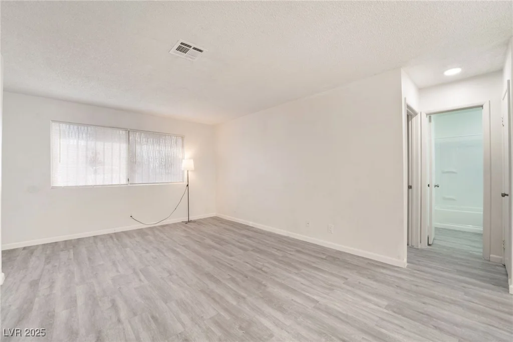 228 Bruce, Las Vegas, NV 89101