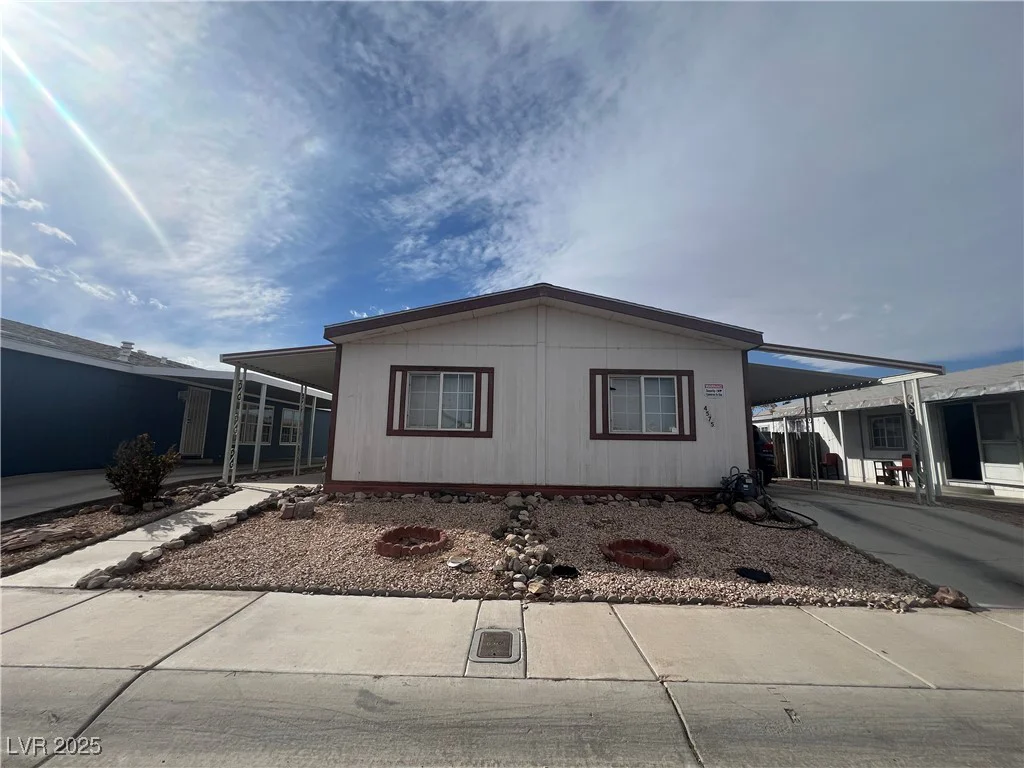 4575 Sandirose, Las Vegas, NV 89122