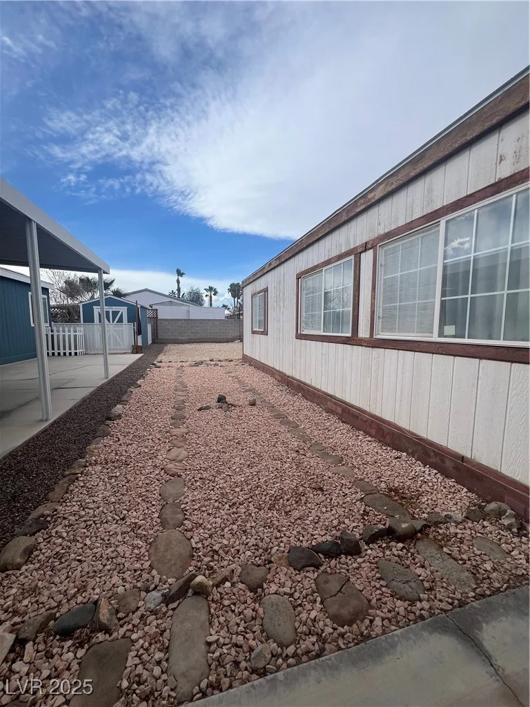 4575 Sandirose, Las Vegas, NV 89122