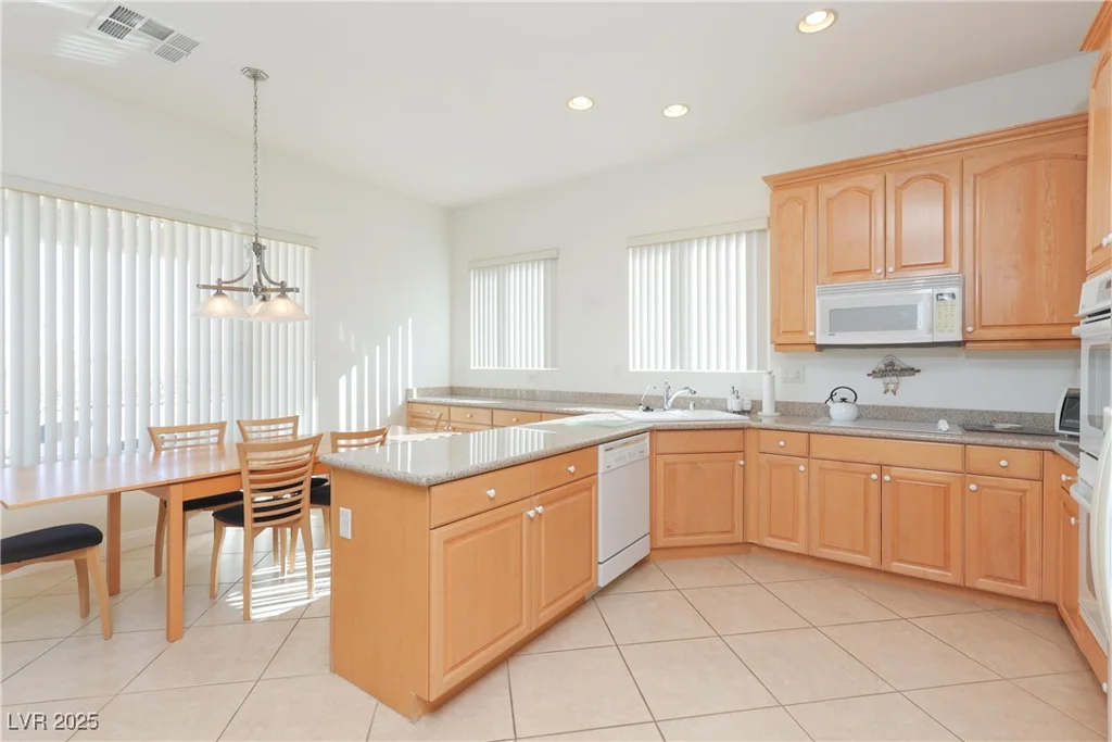 814 Lake Hill, Boulder City, NV 89005