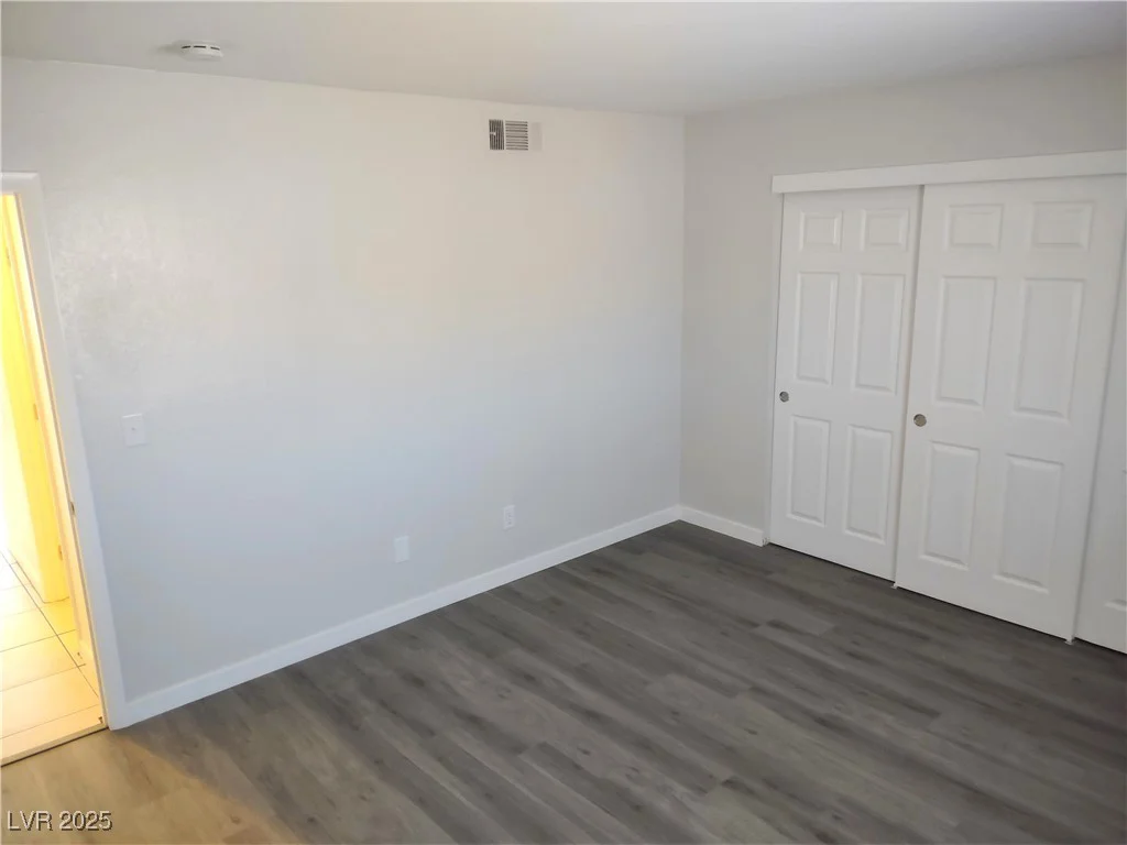4368 Vornsand, Las Vegas, NV 89115