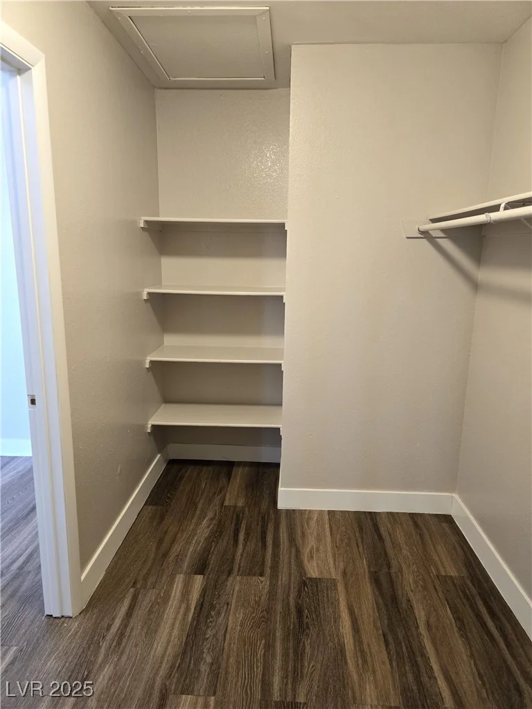 4368 Vornsand, Las Vegas, NV 89115