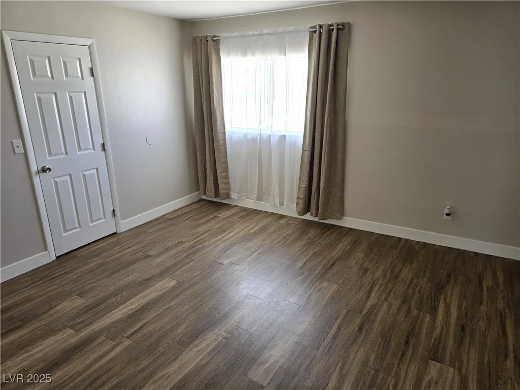 4368 Vornsand, Las Vegas, NV 89115