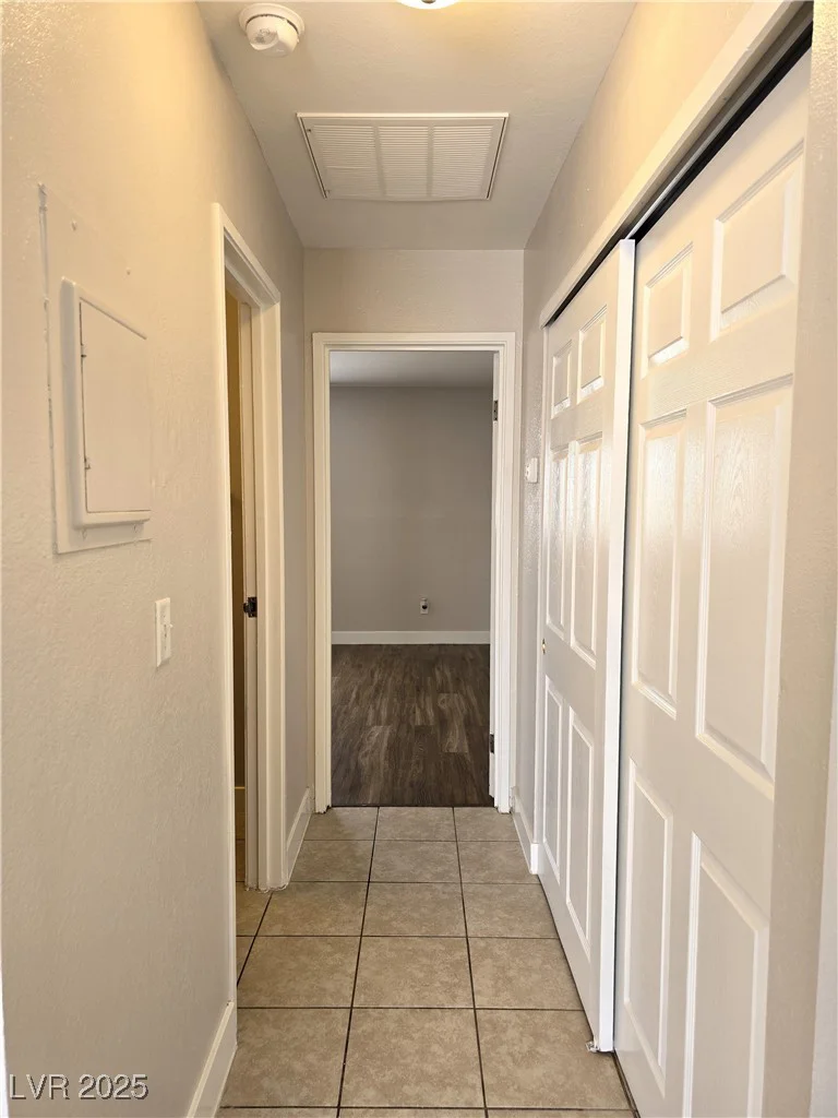 4368 Vornsand, Las Vegas, NV 89115