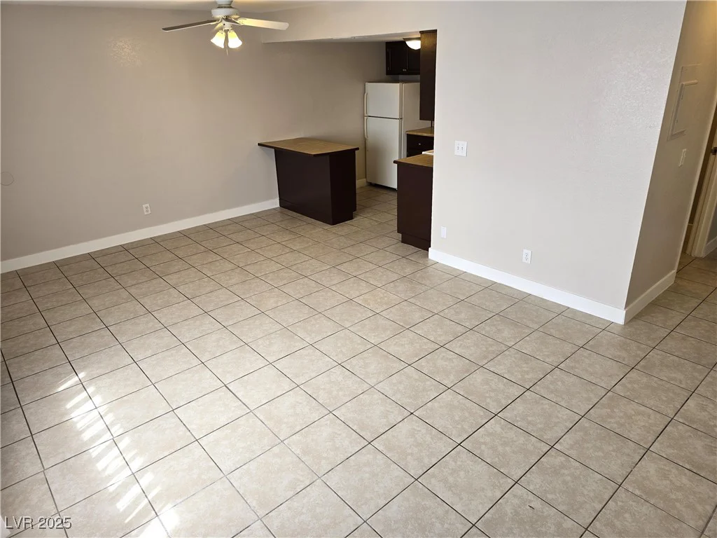 4368 Vornsand, Las Vegas, NV 89115