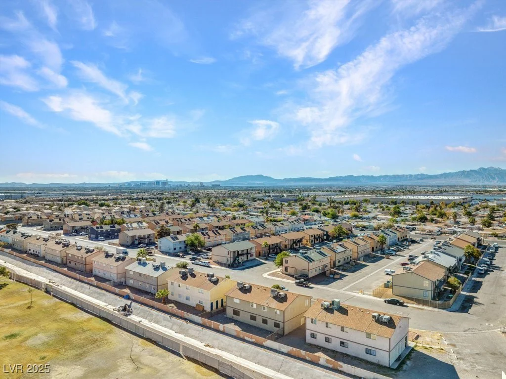 4368 Vornsand, Las Vegas, NV 89115