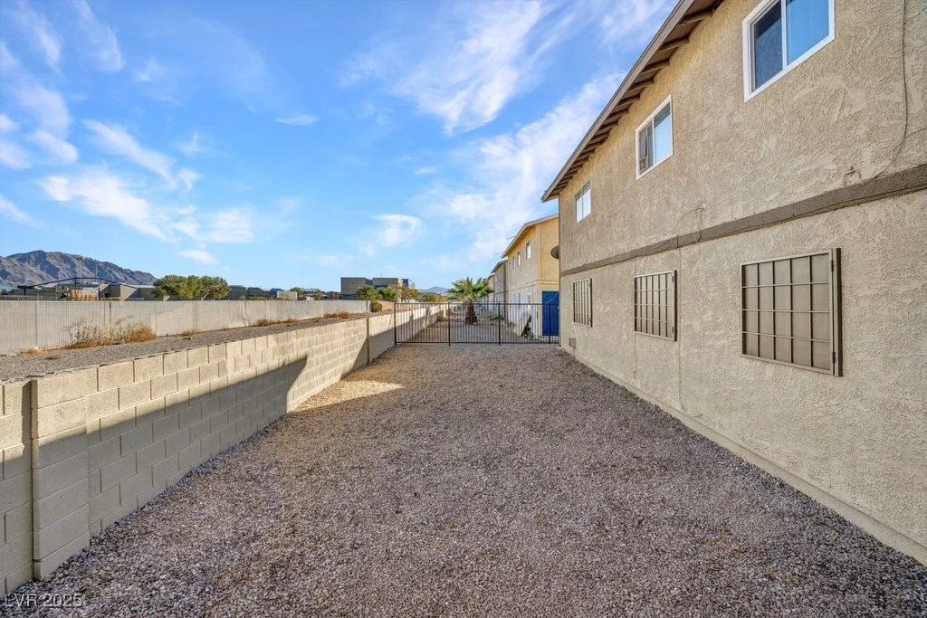4368 Vornsand, Las Vegas, NV 89115