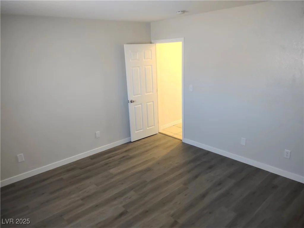 4368 Vornsand, Las Vegas, NV 89115
